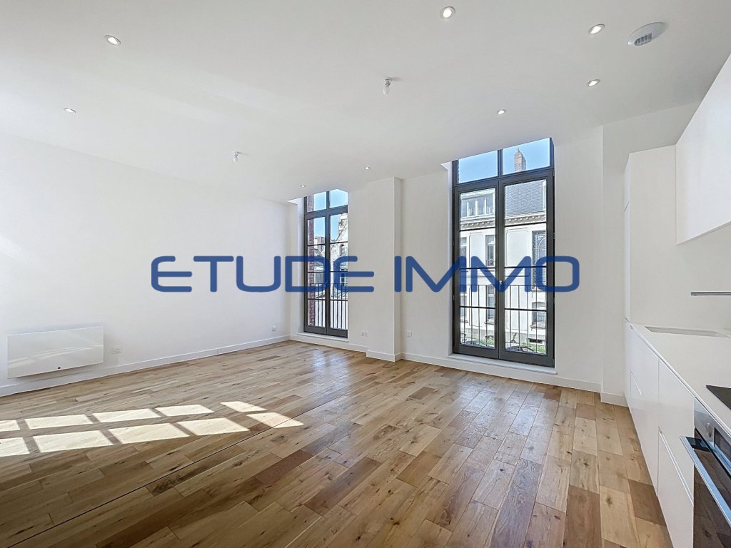 T2 Lille hypercentre – Terrasse 18 m², proche Vieux Lille*