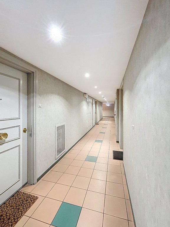 T2 45 m  Rsidence rcente de standing Vieux-Lille