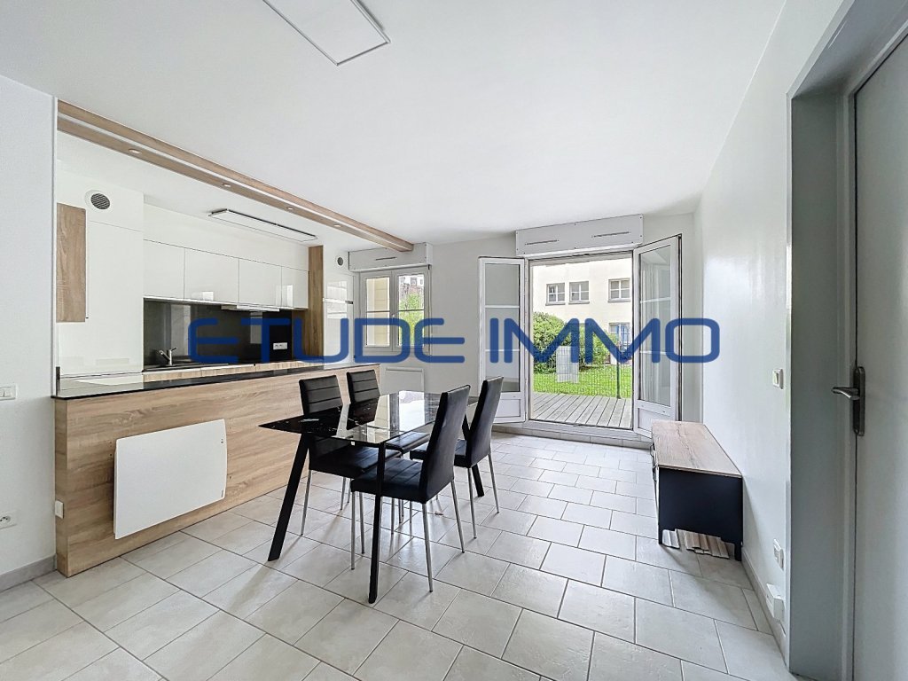 T2 45 m² Lille – Terrasse privative, garage, près de la Catho