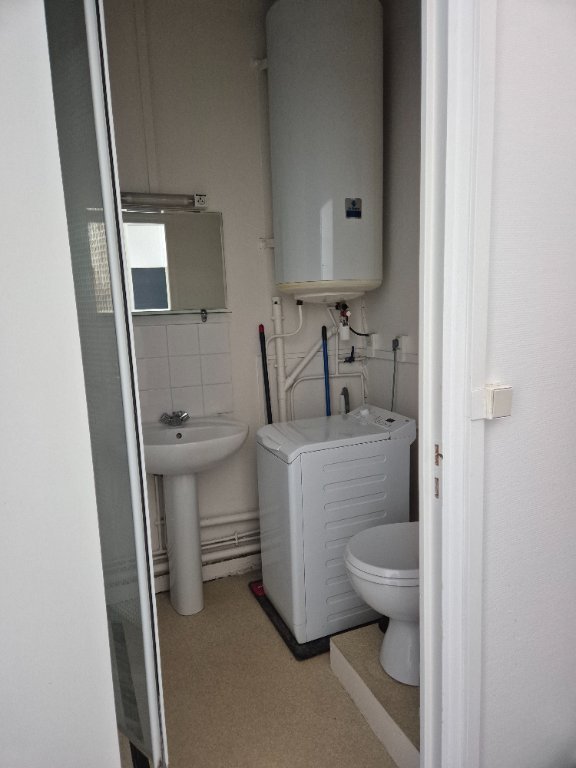 APPARTEMENT T2 A VENDRE - LILLE NATIONALE - 29.1 m2 - 154000€