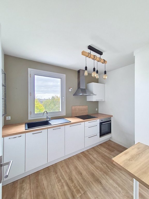 Type 2 coup de coeur St Maur avec parking couvert. A VENDRE - LILLE SAINT MAUR - 50.03 m2 - 214 500 €