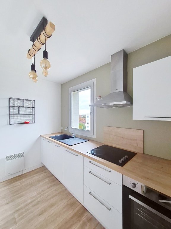 Type 2 coup de coeur St Maur avec parking couvert. A VENDRE - LILLE SAINT MAUR - 50.03 m2 - 214 500 €