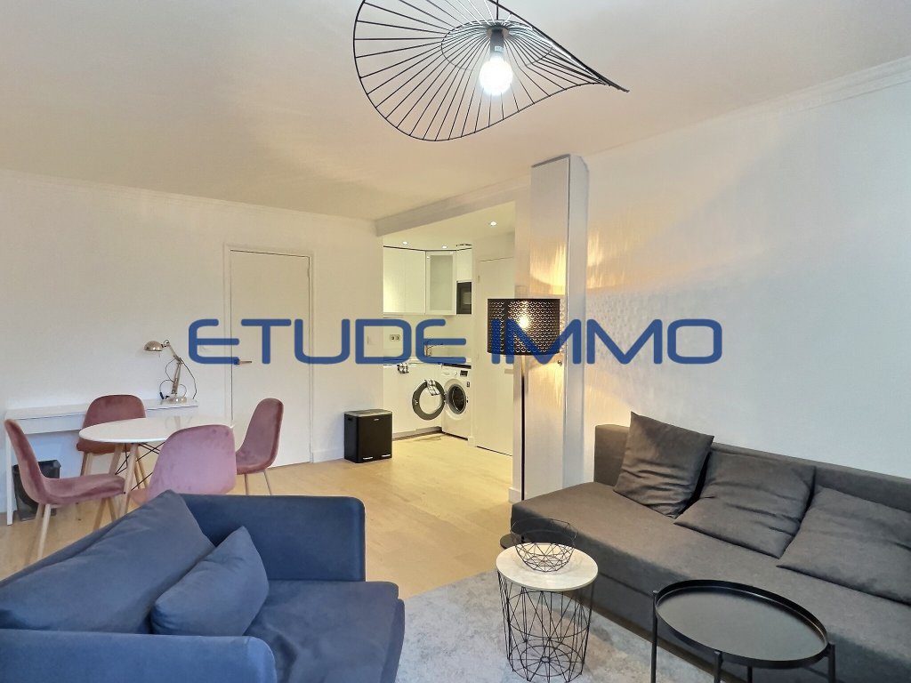 T2 1er étage  BAT B A VENDRE - LILLE SEBASTOPOL - 37.25 m2 - 199 500 &euro;