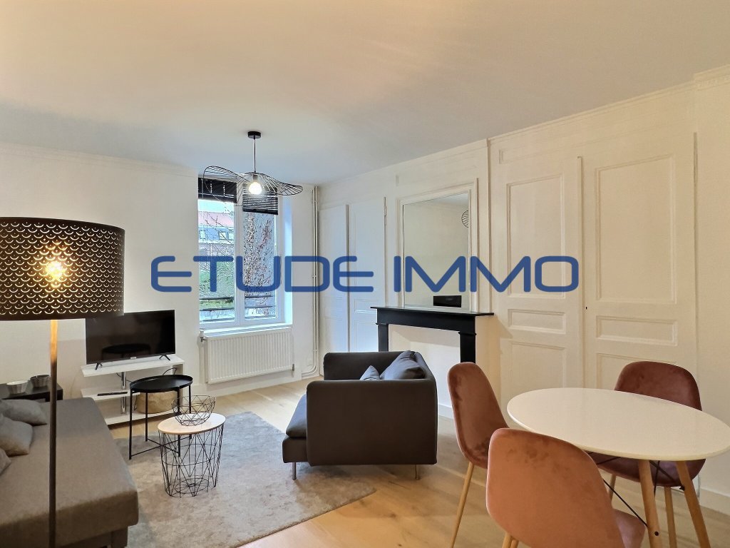 T2 1er étage  BAT B A VENDRE - LILLE SEBASTOPOL - 37.25 m2 - 199 500 &euro;