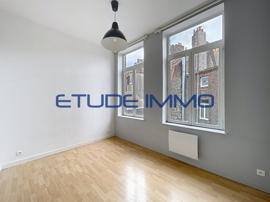 vendre  T2 lumineux 41 m Lille Rpublique
