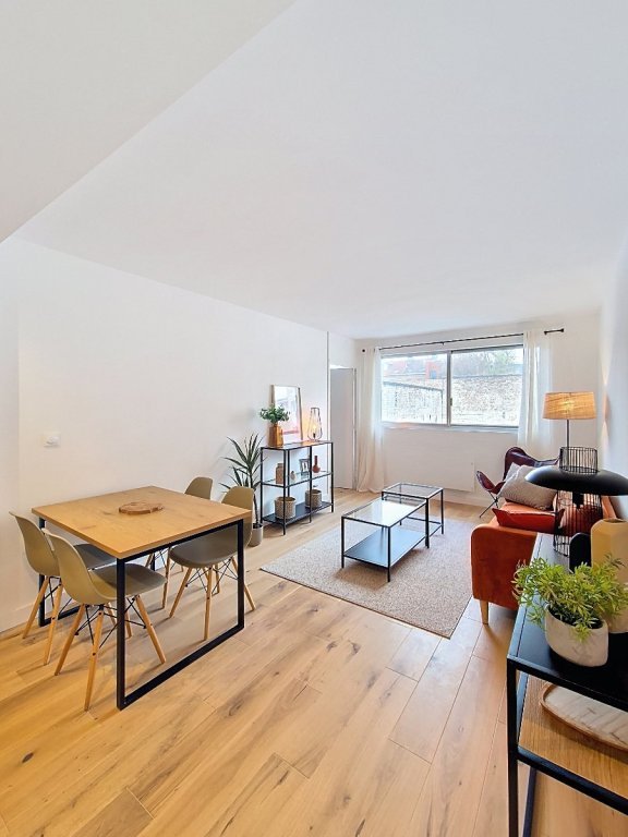 BEAU TYPE 2 LILLE ST MICHEL