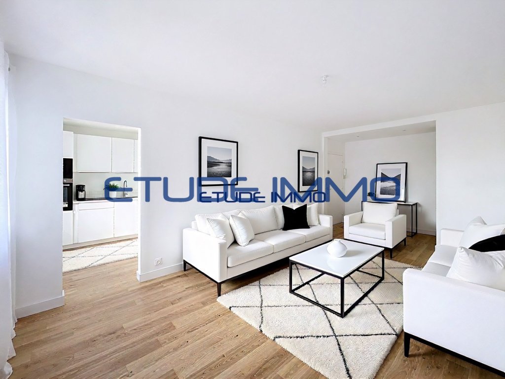 Appartement T2 r�nov� � 50 m� � Dernier �tage � Proche m�tro