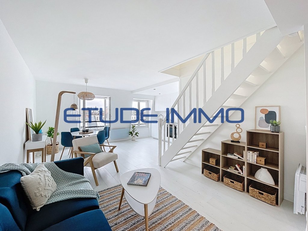 Duplex 3 pices  Lille  Dernier tage, grand parking s/sol