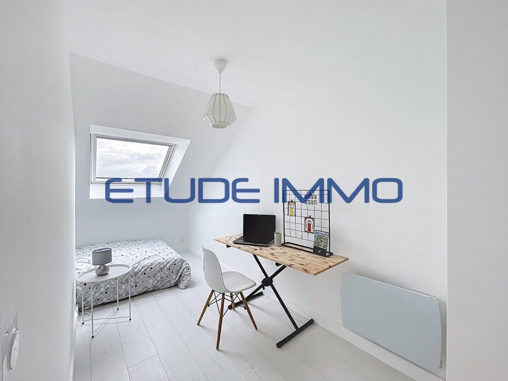 Duplex 3 pices  Lille  Dernier tage, grand parking s/sol