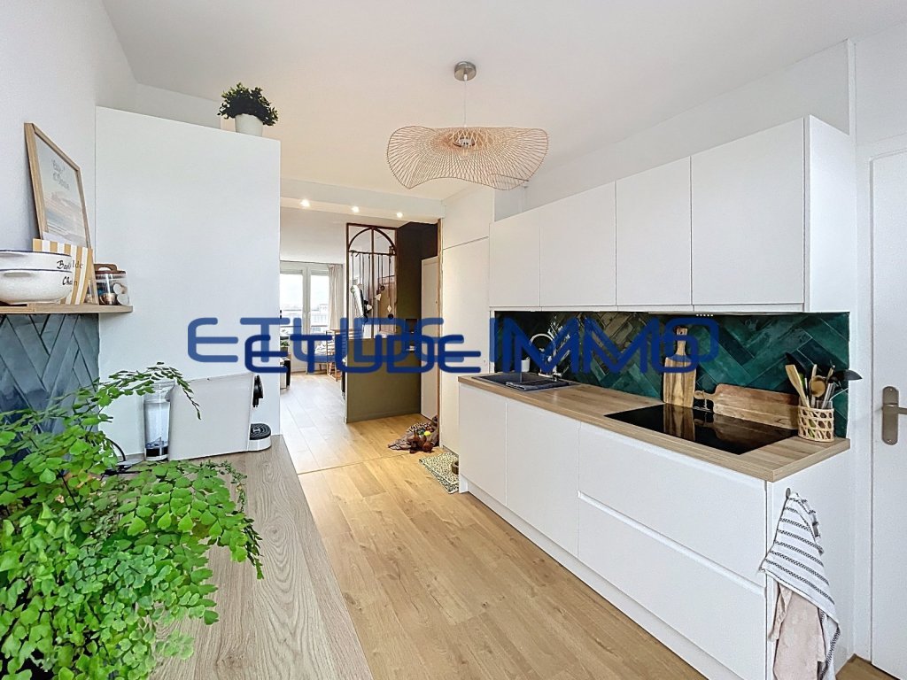 TYPE 3 LILLE BOIS BLANC