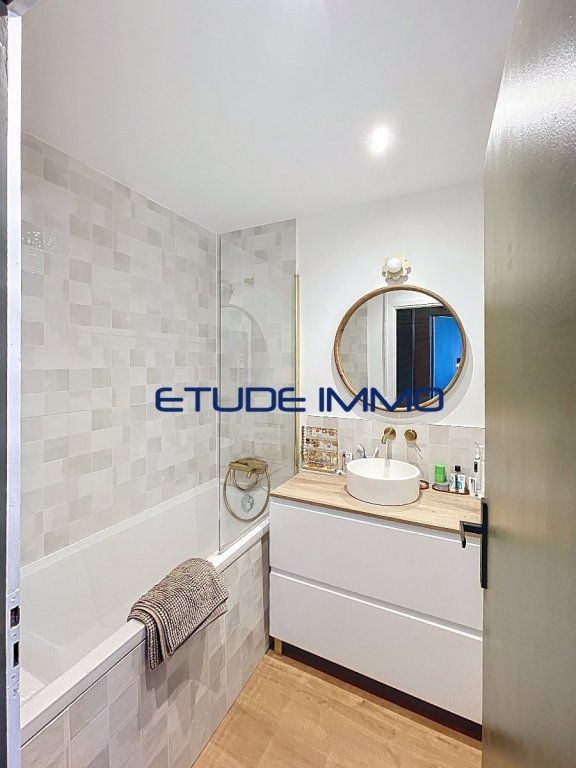 TYPE 3 LILLE BOIS BLANC