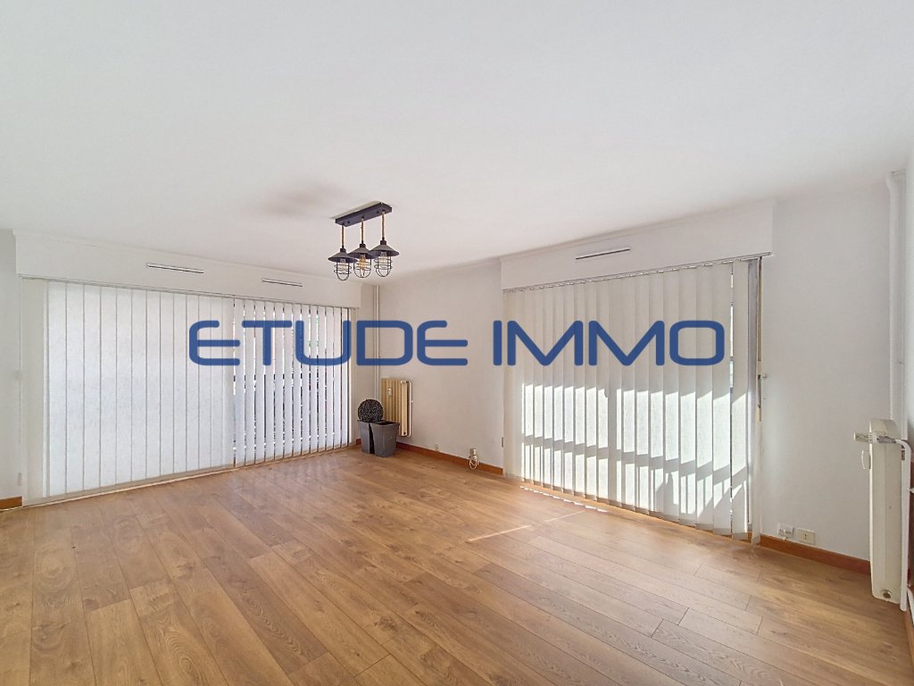 APPARTEMENT T3 GAMBETTA avec Parking et cave. A VENDRE - LILLE GAMBETTA - 71.41 m2 - 245 000 €