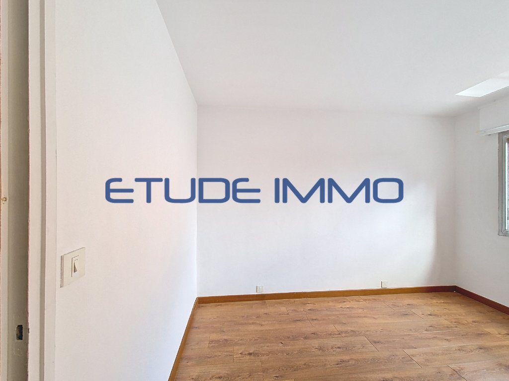 APPARTEMENT T3 GAMBETTA avec Parking et cave. A VENDRE - LILLE GAMBETTA - 71.41 m2 - 245 000 €