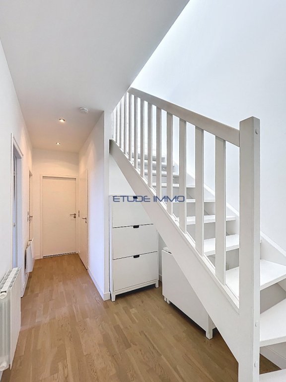 Duplex invers� Lille Gambetta 78 m� � Loft lumineux avec balcon, parking et cave