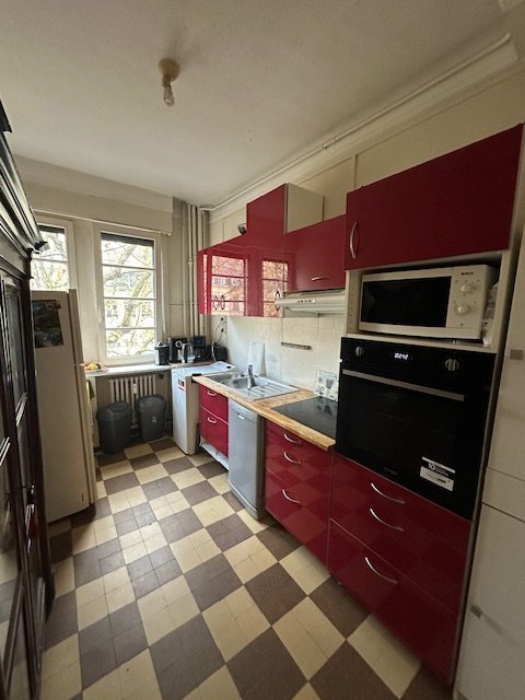 Type 3 avec grenier et cave - Hyper centre A VENDRE - LILLE LIBERTE - 65.5 m2 - 262000€