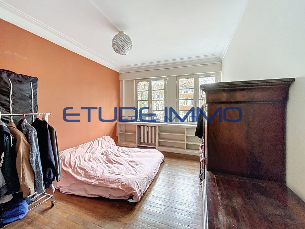 Type 3 avec grenier et cave - Hyper centre A VENDRE - LILLE LIBERTE - 65.5 m2 - 247 000 &euro;