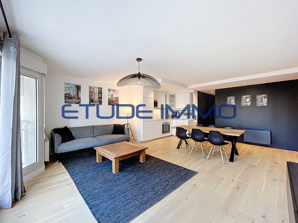 T3 rénové Vauban Lille – 37 m² séjour, proche Catho