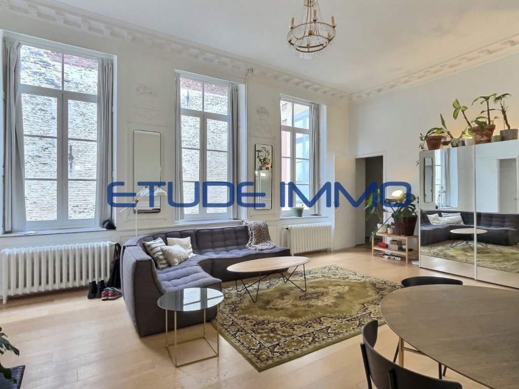 APPARTEMENT T3 - LILLE VIEUX LILLE - 85 m2 - 445000€
