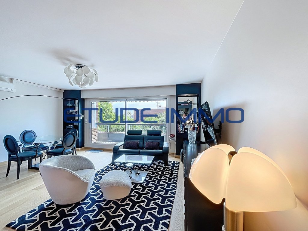 Appartement T3 80 m avec balcon sud  Dernier tage - pkg