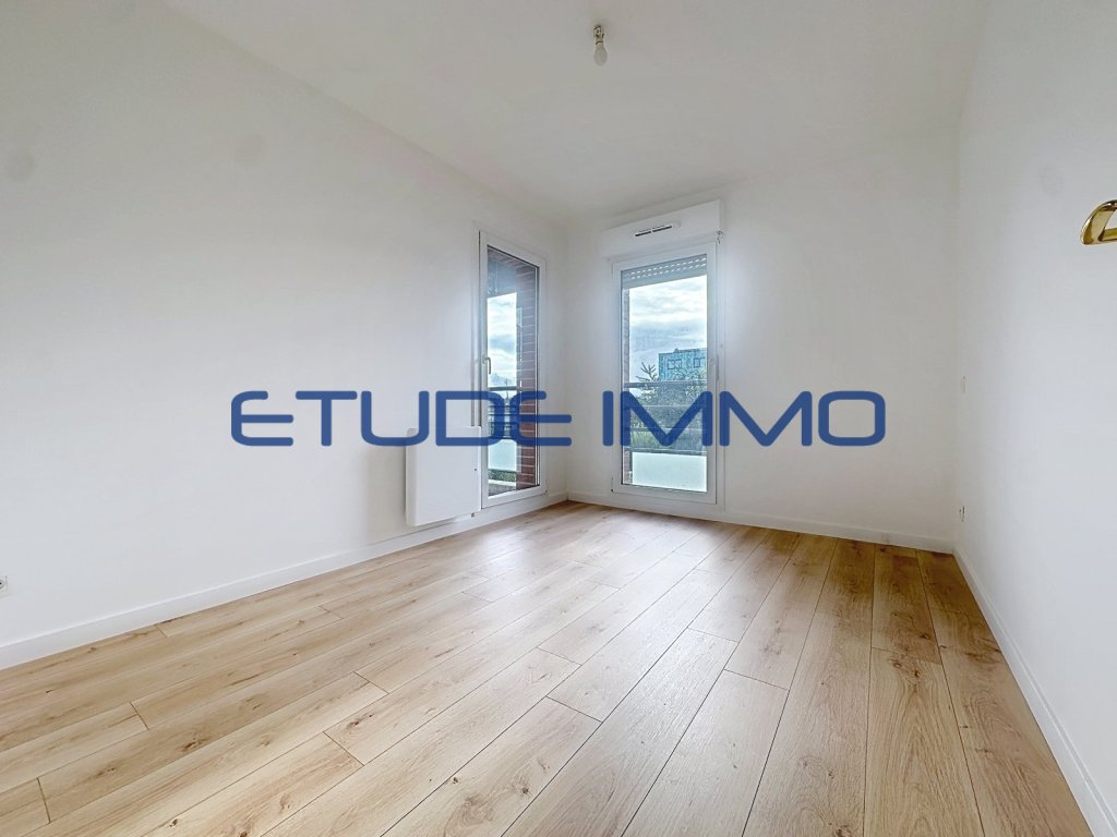 APPARTEMENT T3 A VENDRE - PETIT RONCHIN - 75 m2 - 186 000 &euro;