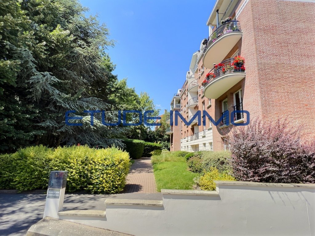 APPARTEMENT T4 A LOUER - LILLE VAUBAN PORT DE LILLE - 95.58 m2 - 1�449�&euro; charges comprises par mois