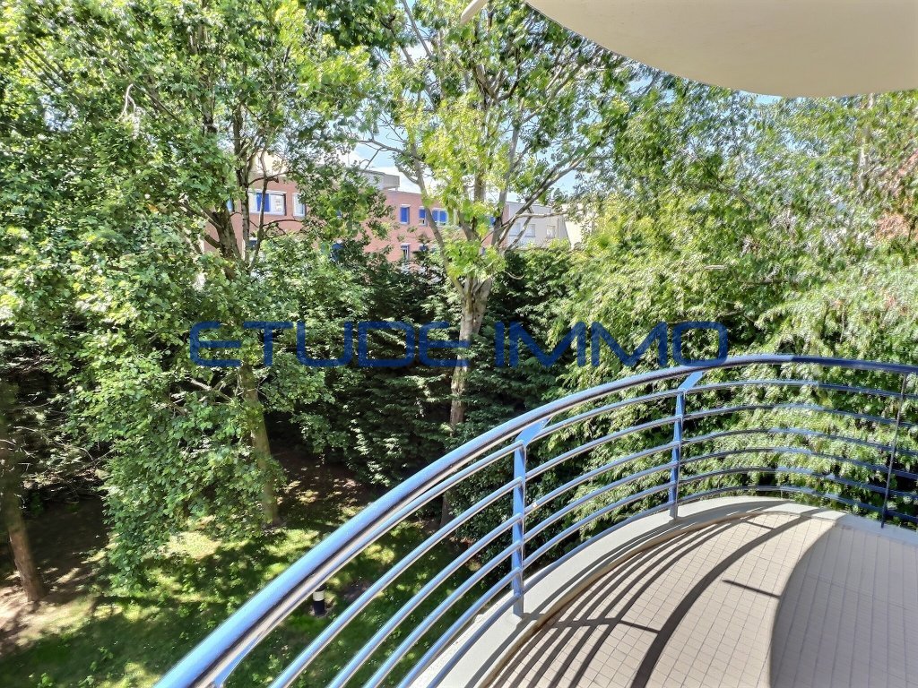 APPARTEMENT T4 A LOUER - LILLE VAUBAN PORT DE LILLE - 95.58 m2 - 1�449�&euro; charges comprises par mois