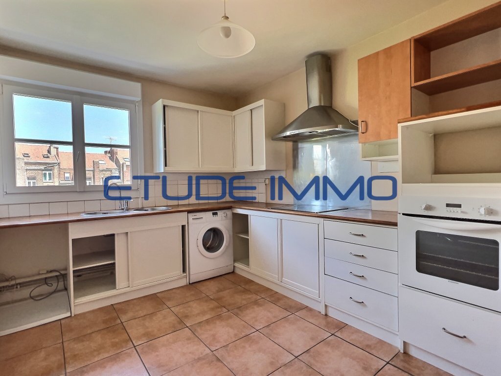 APPARTEMENT T4 A LOUER - LILLE VAUBAN PORT DE LILLE - 95.58 m2 - 1�449�&euro; charges comprises par mois