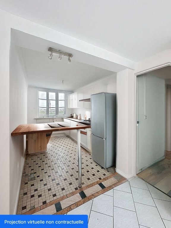 APPARTEMENT T4* A VENDRE - LILLE GRAND PALAIS - 80 m2 - 220000€