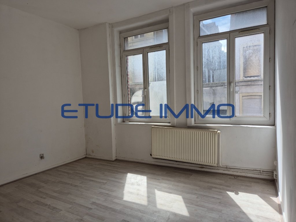 2 plateaux a rnover potentiel T3/T4 A VENDRE - LILLE WAZEMMES - 110 m2 - 189000€