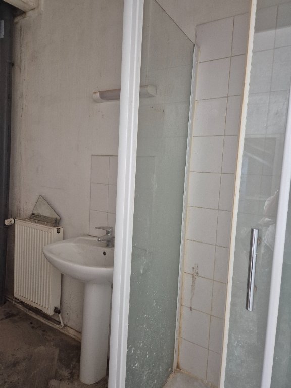 2 plateaux a rnover potentiel T3/T4 A VENDRE - LILLE WAZEMMES - 110 m2 - 189000€